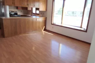 314 10th Ave SE, Elbow Lake, MN 56531 - Photo 5