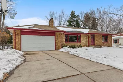 1362 Belmont Lane W, Roseville, MN 55113 - Photo 5