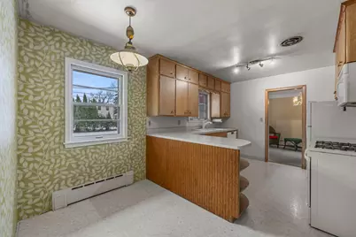 1362 Belmont Lane W, Roseville, MN 55113 - Photo 23