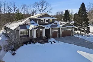 110 Gleahaven Rd, Wayzata, MN 55391 - Photo 49