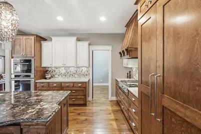 110 Gleahaven Road, Wayzata, MN 55391 - Photo 5