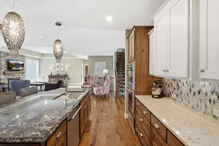 110 Gleahaven Rd, Wayzata, MN 55391 - Photo 7