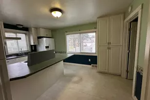 623 3rd St, Duluth, MN 55810 - Photo 11