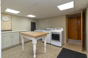 139 Otis Avenue, Saint Paul, MN 55104 - Photo 33