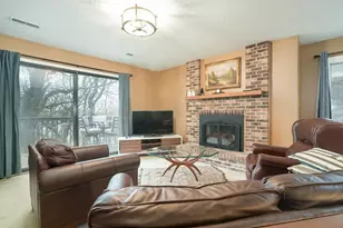 8996 Neill Lake Rd, Eden Prairie, MN 55347 - Photo 7