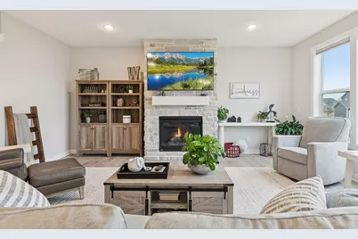 10173 Arrowwood Trail, Woodbury, MN 55129 - Photo 5