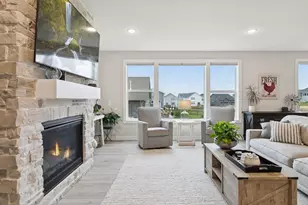 10173 Arrowwood Trl, Woodbury, MN 55129 - Photo 3