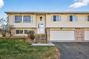 4410 Clover Ln, Eagan, MN 55122 - Photo 1