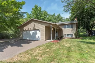 899 123rd Ln NW, Coon Rapids, MN 55448 - Photo 1