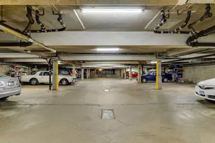 821 Douglas Ave, Minneapolis, MN 55403 - Photo 17