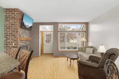 8755 Benson Way, Inver Grove Heights, MN 55076 - Photo 5