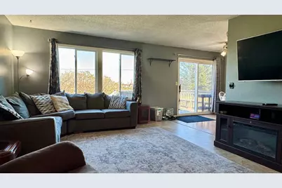 918 Rensvold Boulevard, Moorhead, MN 56560 - Photo 7