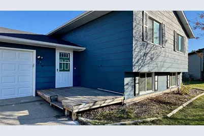 918 Rensvold Boulevard, Moorhead, MN 56560 - Photo 35