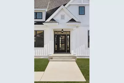 610 Field Point Street, Roberts, WI 54023 - Photo 5