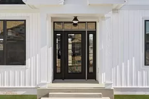 610 Field Point St, Roberts, WI 54023 - Photo 5