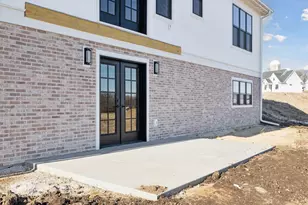 610 Field Point St, Roberts, WI 54023 - Photo 47