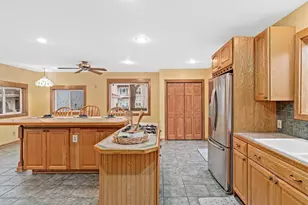 1803 Eustis St, Saint Paul, MN 55113 - Photo 15