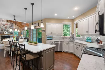 4309 Colleen Court, Arden Hills, MN 55112 - Photo 23
