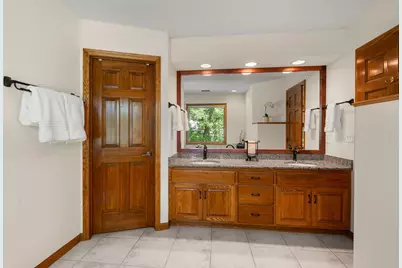 4309 Colleen Court, Arden Hills, MN 55112 - Photo 65
