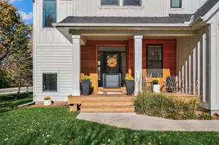 26390 Alexander Ln, Shorewood, MN 55331 - Photo 3