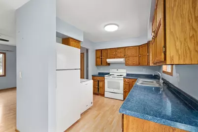 816 E 9th Street S, Ladysmith, WI 54848 - Photo 11