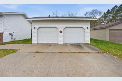 816 E 9th Street S, Ladysmith, WI 54848 - Photo 25