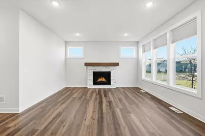 2990 Coventry Circle, River Falls, WI 54022 - Photo 3