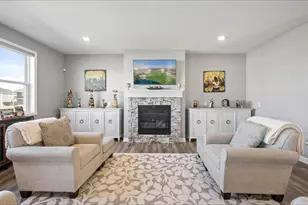 20335 Gateway Dr, Lakeville, MN 55044 - Photo 1