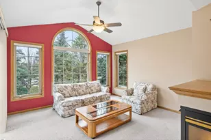 13760 Fenwick Cir, Eden Prairie, MN 55346 - Photo 7