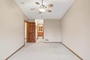 13760 Fenwick Cir, Eden Prairie, MN 55346 - Photo 15