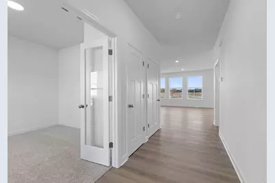 7541 Lower 42nd Street N, Oakdale, MN 55128 - Photo 7