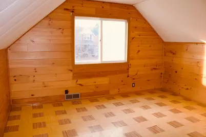 108 N Secor Street, Bricelyn, MN 56014 - Photo 11