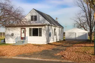 108 N Secor St, Bricelyn, MN 56014 - Photo 13