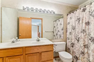 13150 Elderberry Ct, Apple Valley, MN 55124 - Photo 25