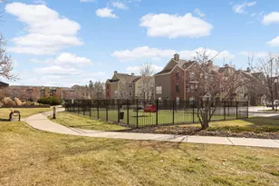 10075 City Walk Dr, Woodbury, MN 55129 - Photo 31