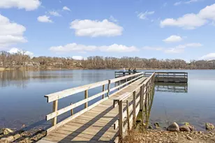 10075 City Walk Dr, Woodbury, MN 55129 - Photo 33