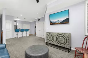 10075 City Walk Dr, Woodbury, MN 55129 - Photo 5