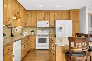 5456 Sanibel Dr, Minnetonka, MN 55343 - Photo 11