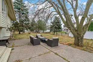 4174 158th St W, Rosemount, MN 55068 - Photo 3