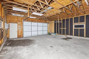 10633 Russell Ave S, Bloomington, MN 55431 - Photo 23