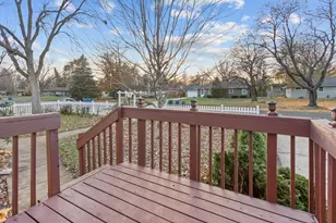 10633 Russell Ave S, Bloomington, MN 55431 - Photo 9