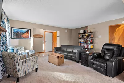 16591 Terrey Pine Drive, Eden Prairie, MN 55347 - Photo 5