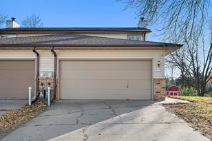 16591 Terrey Pine Dr, Eden Prairie, MN 55347 - Photo 31