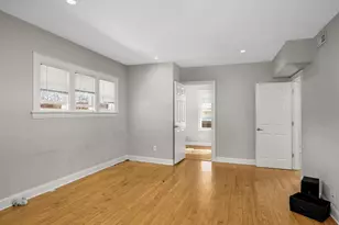 16 W 33rd St, Minneapolis, MN 55408 - Photo 17