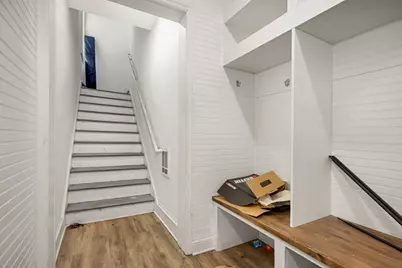 16 W 33rd Street, Minneapolis, MN 55408 - Photo 15