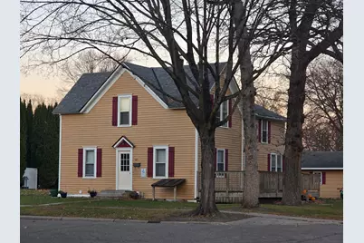 145 Milwaukee Avenue SW, Hutchinson, MN 55350 - Photo 1