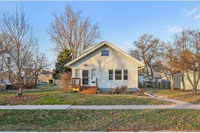 229 N 2nd Street, New Richmond, WI 54017 - Photo 3