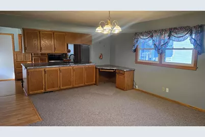 1430 N Park Street, Fairmont, MN 56031 - Photo 9
