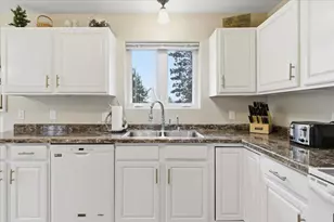 2157 Oak Ridge Rd SW, Bemidji, MN 56601 - Photo 9