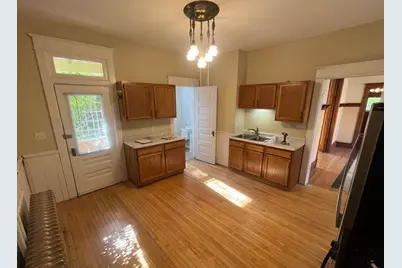 402 Eichenwald Street, Saint Paul, MN 55106 - Photo 11